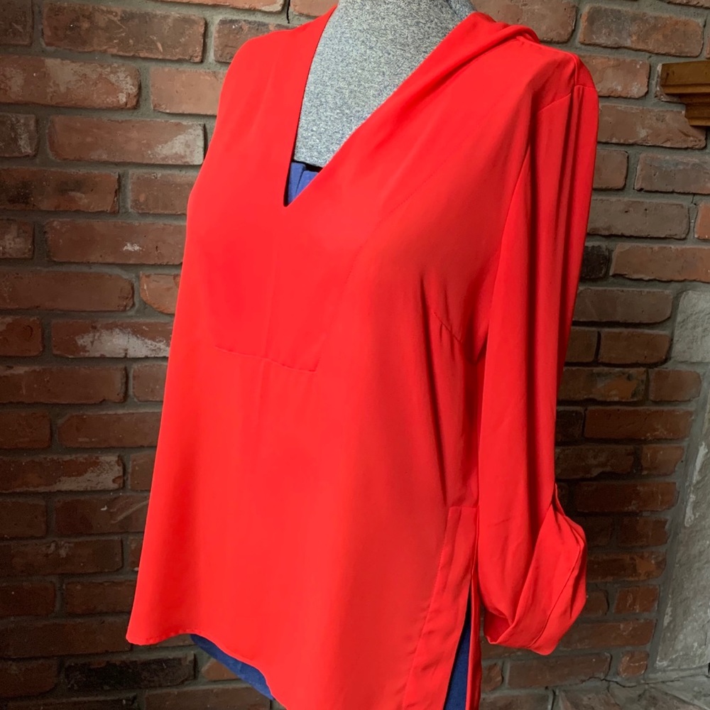 NY & Company Red Top pull on Blouse w/Hoodie Medium size